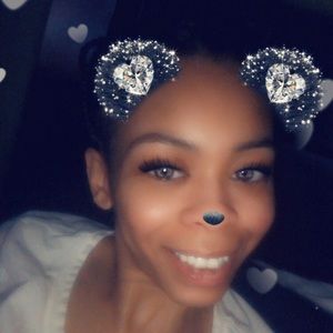 Meet your Posher, Kiera